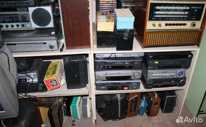 Радиолы. Радиоприёмники. Магнитофоны