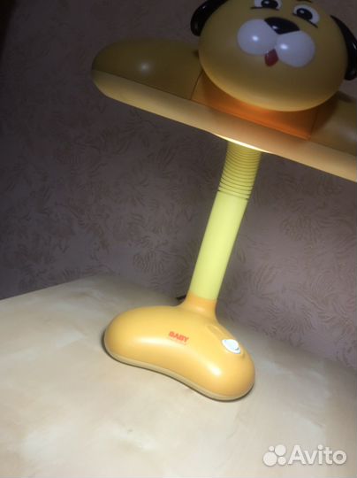 Лампа настольная