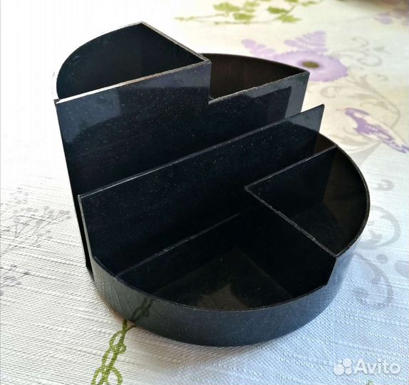 Подставки для канцелярии