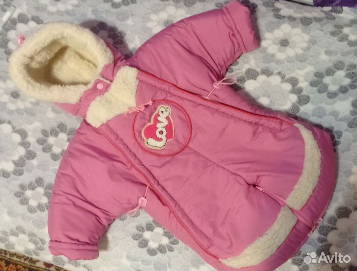 Зимний комбинезон для девочки