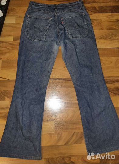 Джинсы levis