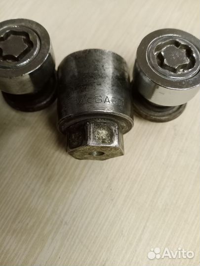 Секретки на колеса McGard M12x1.25