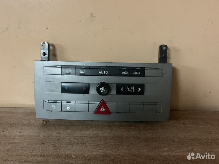 Блок управления климатом Ситроен С5 (96610450 )
