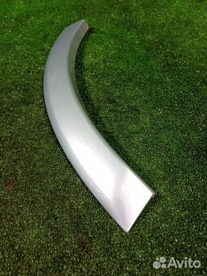 Молдинг накладка бампера задний правый Porsche