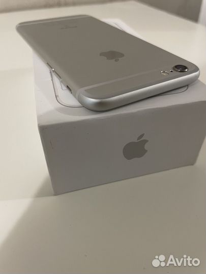 iPhone 6S, 16 ГБ