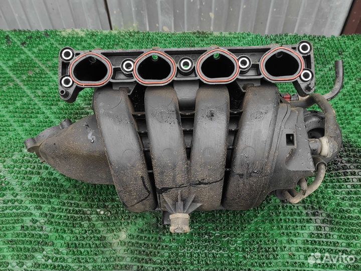 Впускной коллектор Opel Insignia 1.8