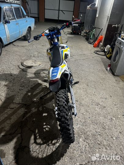 Мотоцикл Avantis 250