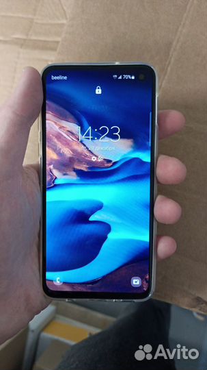 Samsung Galaxy S10e (Snapdragon 855), 6/128 гб