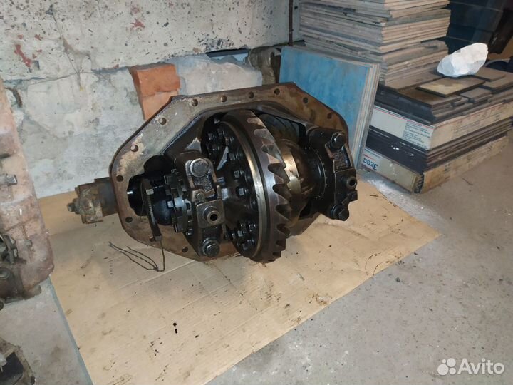 Задний мост Man