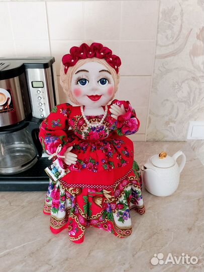 Кукла грелка на чайник