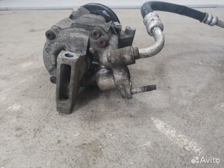 Компрессор кондиционера Nissan Note HR15 2006