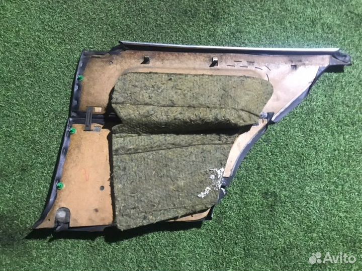 Обшивка салона задняя левая Bmw 3 E 30