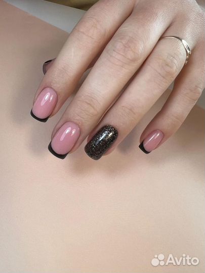 Маникюр и педикюр