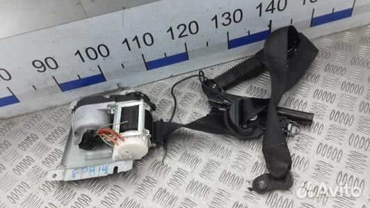 Ремень безопасности с пиропатроном сиденья передне