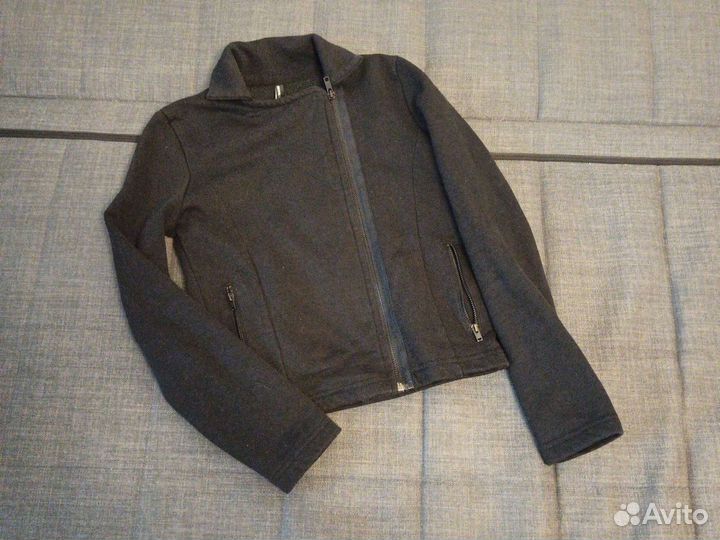 Косуха, рубашка Zara, джеггинсы