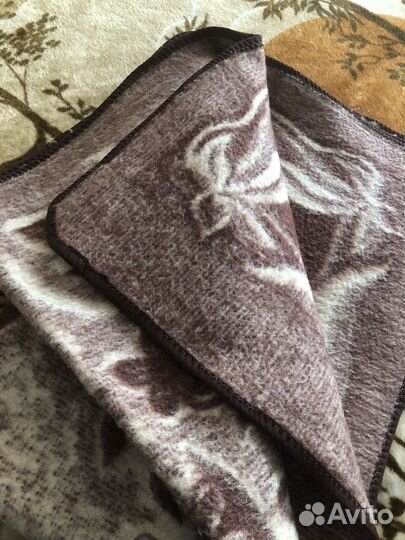 Одеяло шерстяное 1,5 спальное