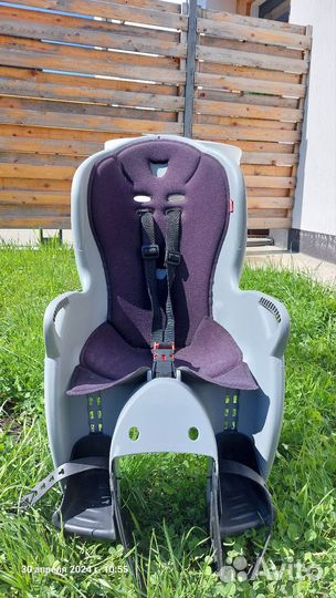 Велокресло hamax kiss + фиксатор кресла Hamax