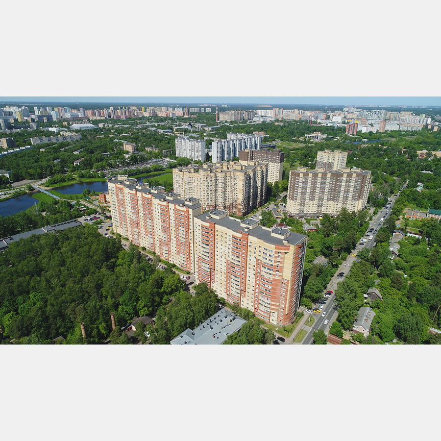 2-к. квартира, 66,8 м², 1/14 эт.