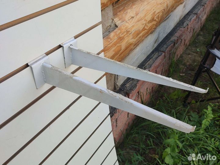 Полкодержатель