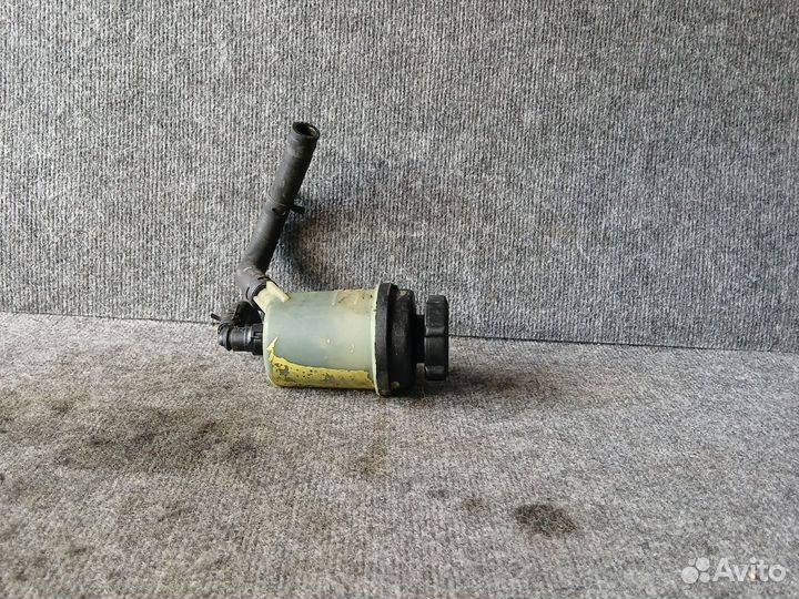 Бачок гурa Ford Galaxy 2 2.0 дизель