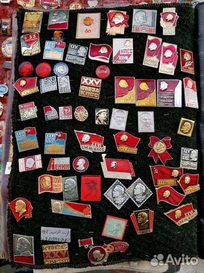 Значки и знаки СССР