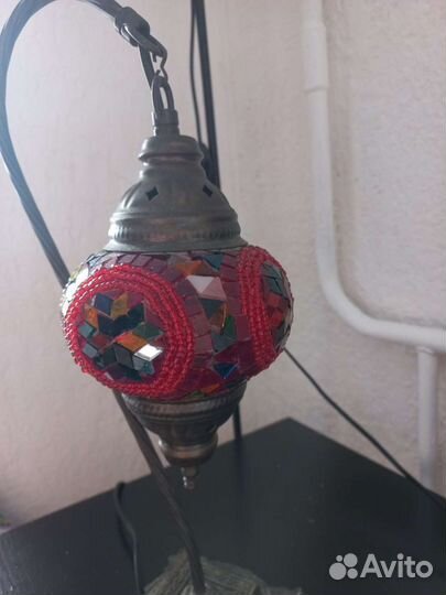 Светильник настольный