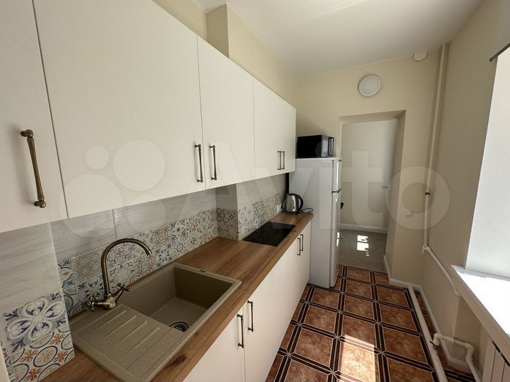 1-к. квартира, 40 м², 1/3 эт.