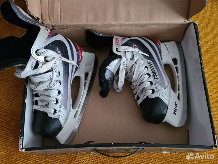 Хоккейные коньки bauer vapor pro