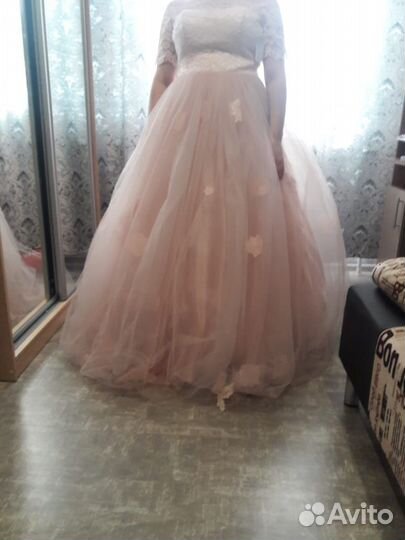 Свадебное платье 44 46 бу