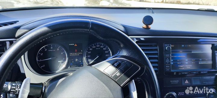 Mitsubishi Outlander 2.4 CVT, 2015, 159 327 км