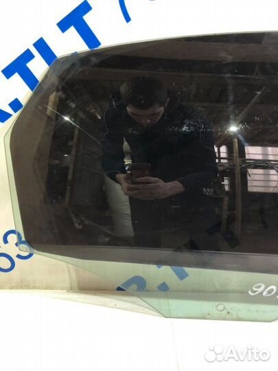 Стекло двери зад прав volkswagen polo 5 1.6 мт сед