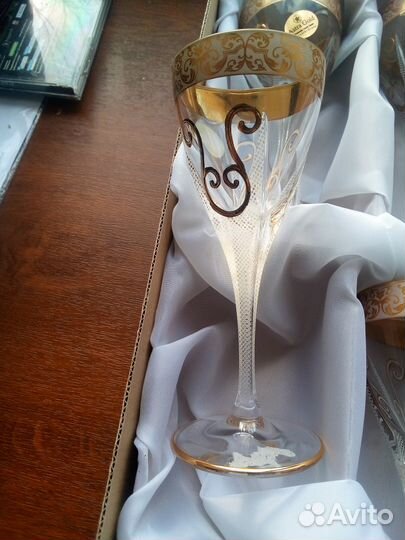 Набор бокалов для шампанского 