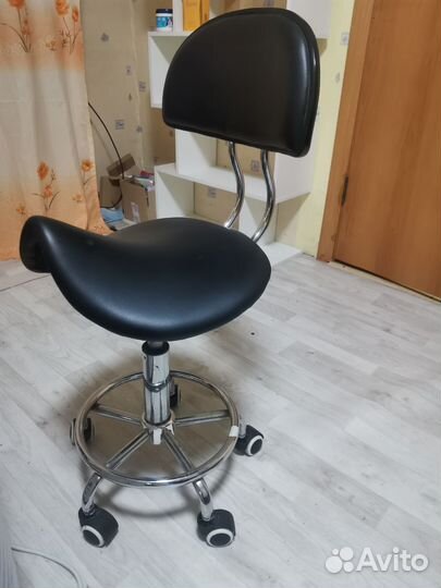 Стул седло со спинкой