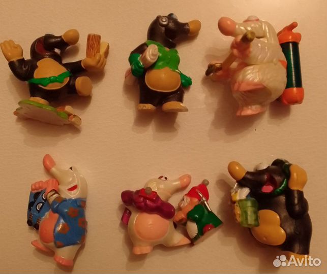 Шрек, кроты, динозавры и другие игрушки киндер