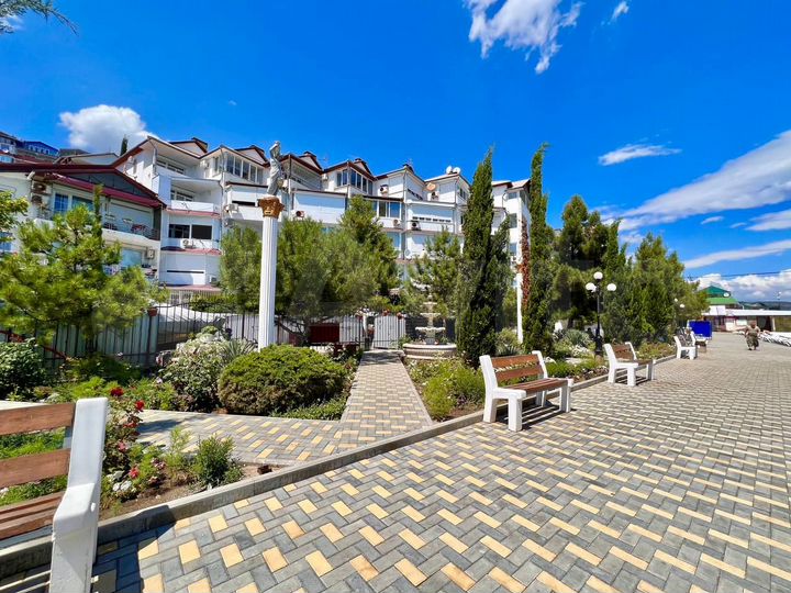 2-к. апартаменты, 53,4 м², 1/4 эт.