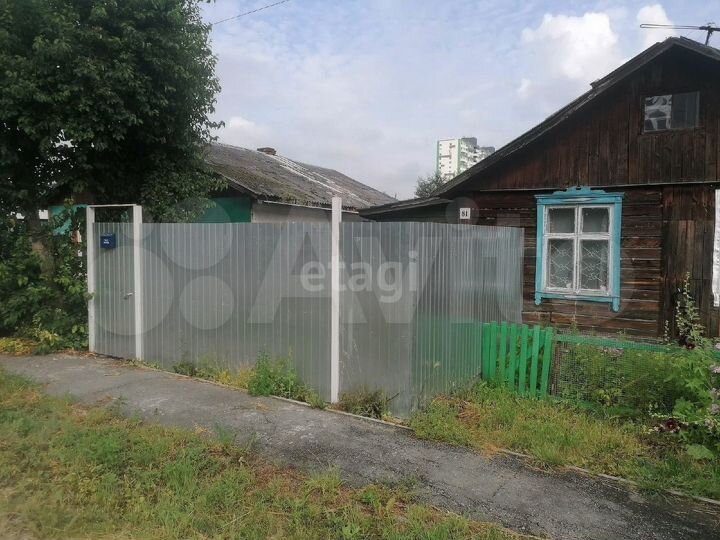 Дом 21,2 м² на участке 3,5 сот.