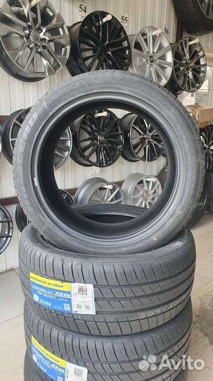 Habilead PracticalMax H/P RS26 295/40 R21
