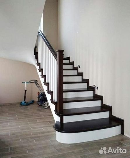 Лестница на металлокаркасе / изготовление лестниц