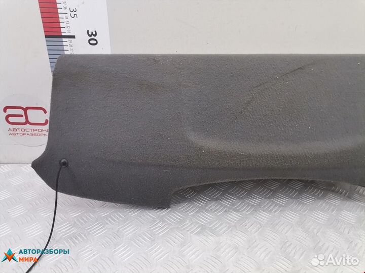 Шторка багажника Volkswagen Fox 2 2005