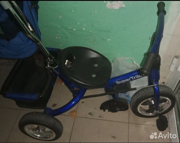 Детский велосипед б/у трёх колёсный