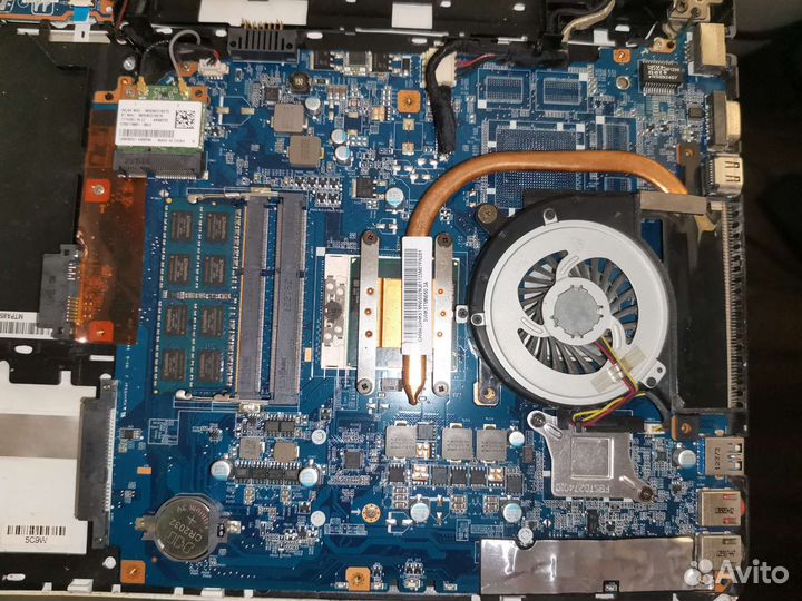 Ноутбук Sony SVE151J11V