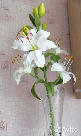 Лилия из полимерной глины