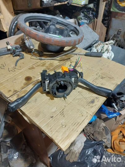 Подрулевой переключатель для Skoda Octavia Tour