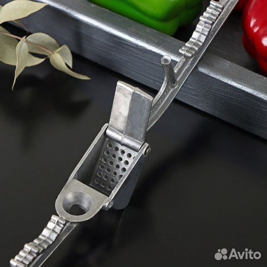 Пресс для чеснока, орехокол 2 в 1, из алюминия