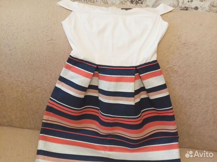 Платье женское 42 44