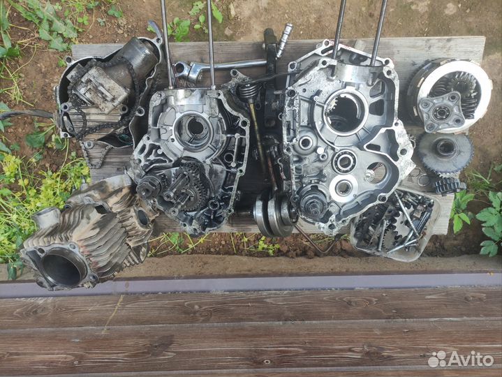 Двигатель на мотоцикл пит байка YX 160