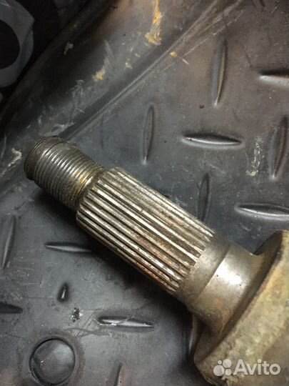 Привод левый в сборе Ford Escape 2.0 МКПП