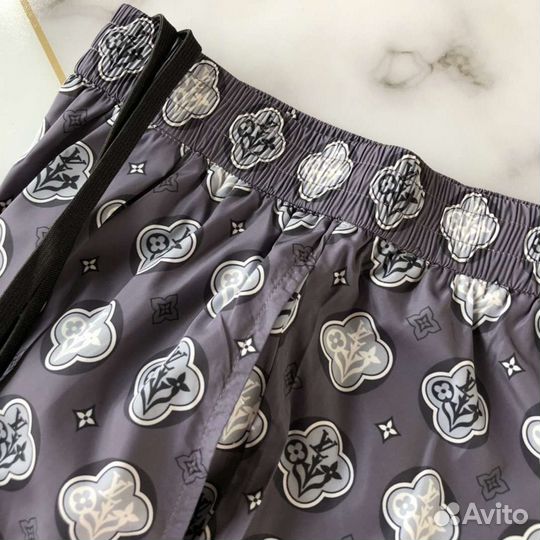 Шорты Louis Vuitton