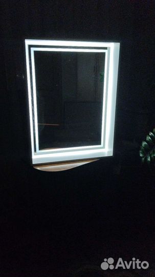 Зеркало с led подсветкой