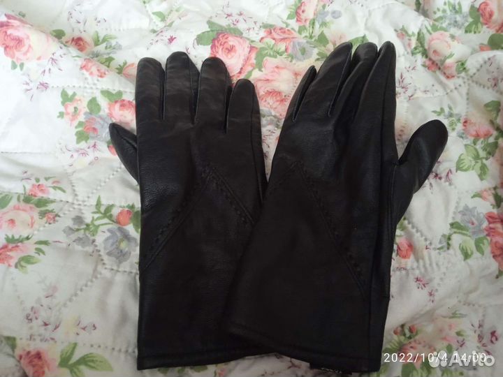 Перчатки женские кожаные, размер s